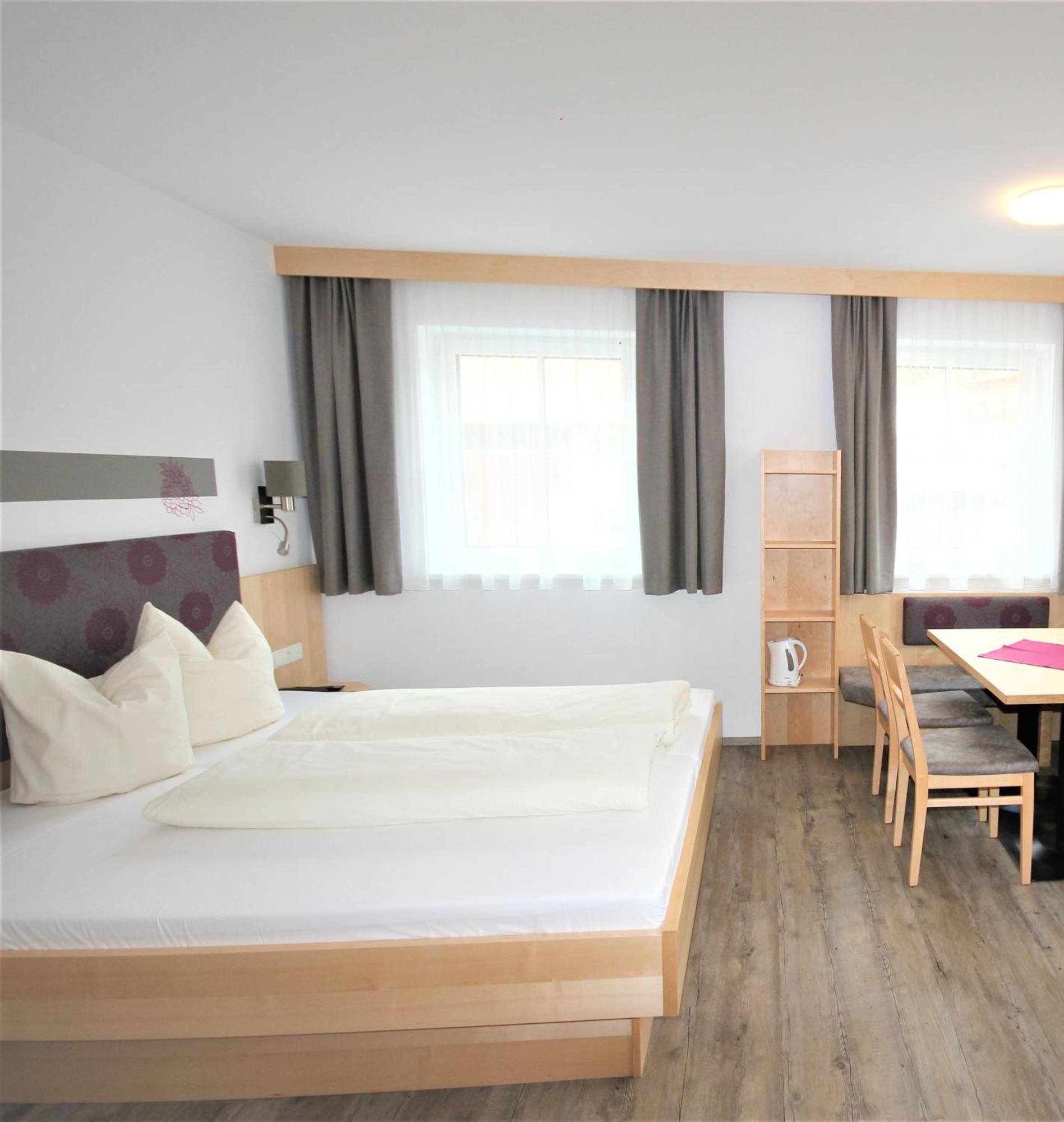 Kinderhotel Stefan ヴェンス エクステリア 写真