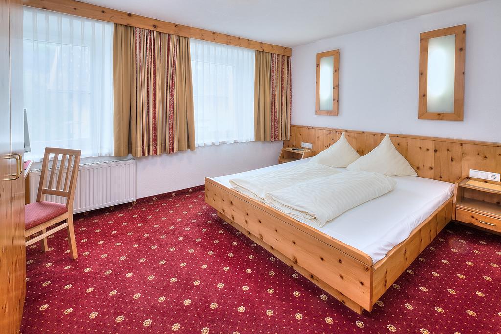Kinderhotel Stefan ヴェンス エクステリア 写真